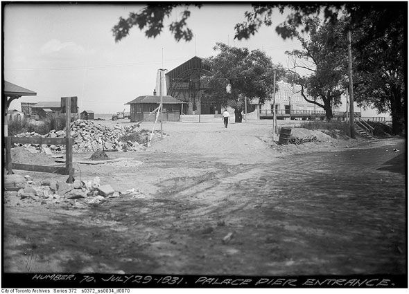 Palace Pier Construction 1931